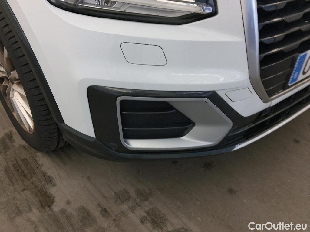  Audi  Q2 AUDI  / 2016 / 5P / todoterreno Design 30 TFSI 85kW (116CV) #7