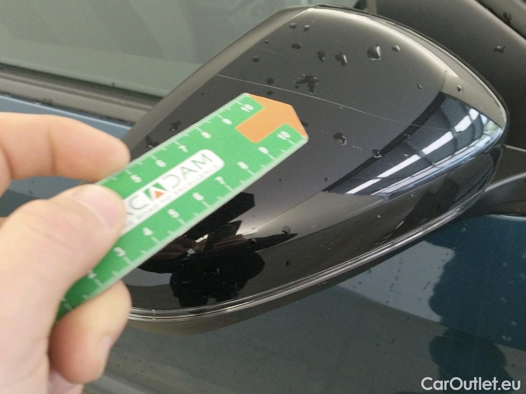  Peugeot  3008 PEUGEOT  / 2020 / 5P / todoterreno 1.5 BlueHDi 96kW (130CV) S&S Active Pack #30