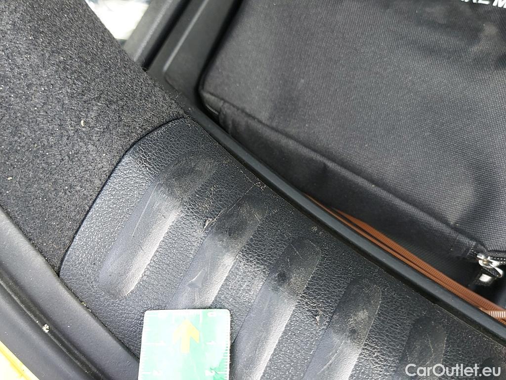  KIA  XCeed KIA  / 2019 / 5P / todoterreno 1.6 GDi PHEV 104kW (141CV) eTech #27