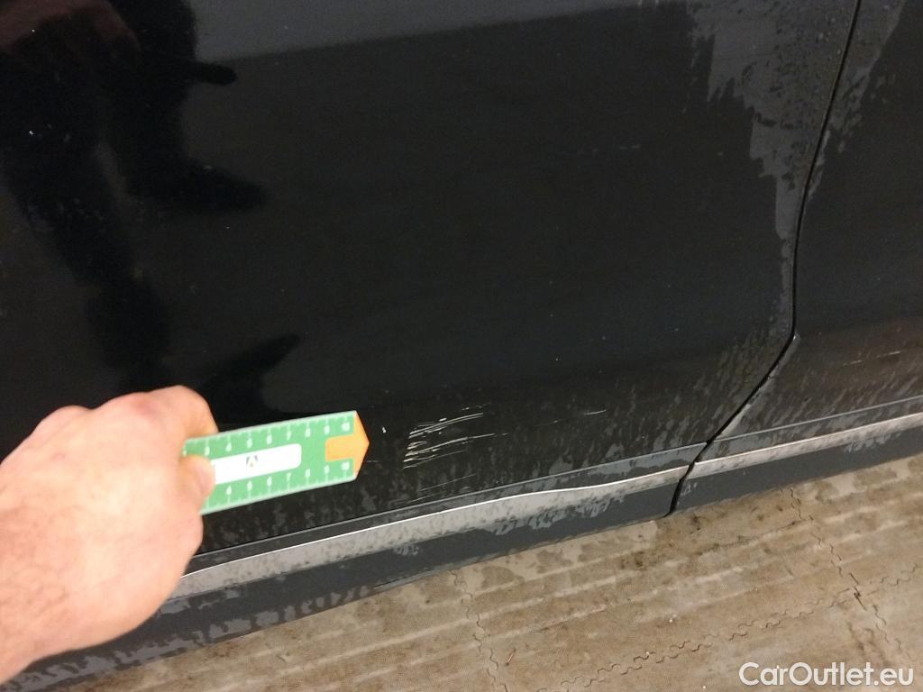  Mercedes  GLA MERCEDES-BENZ  / 2020 / 5P / todoterreno  200 D #2