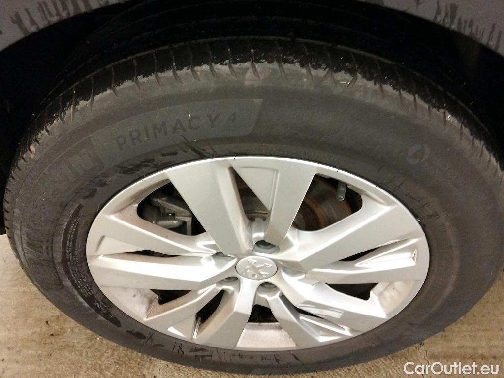  Peugeot  3008 PEUGEOT  / 2020 / 5P / todoterreno 1.5 BlueHDi 96kW (130CV) S&S Active Pack #11