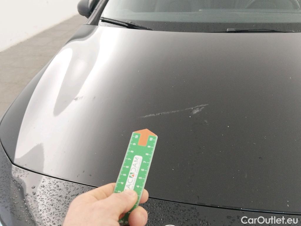  Mercedes  A-Klasse MERCEDES-BENZ Clase A / 2018 / 4P / sedán Sedán A 250 e #10