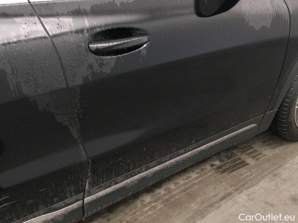  Mercedes  GLA MERCEDES-BENZ  / 2020 / 5P / todoterreno  200 D #5