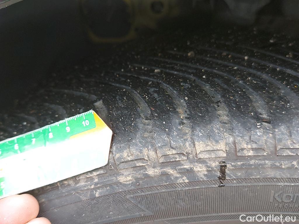  KIA  XCeed KIA  / 2019 / 5P / todoterreno 1.6 GDi PHEV 104kW (141CV) eTech #4