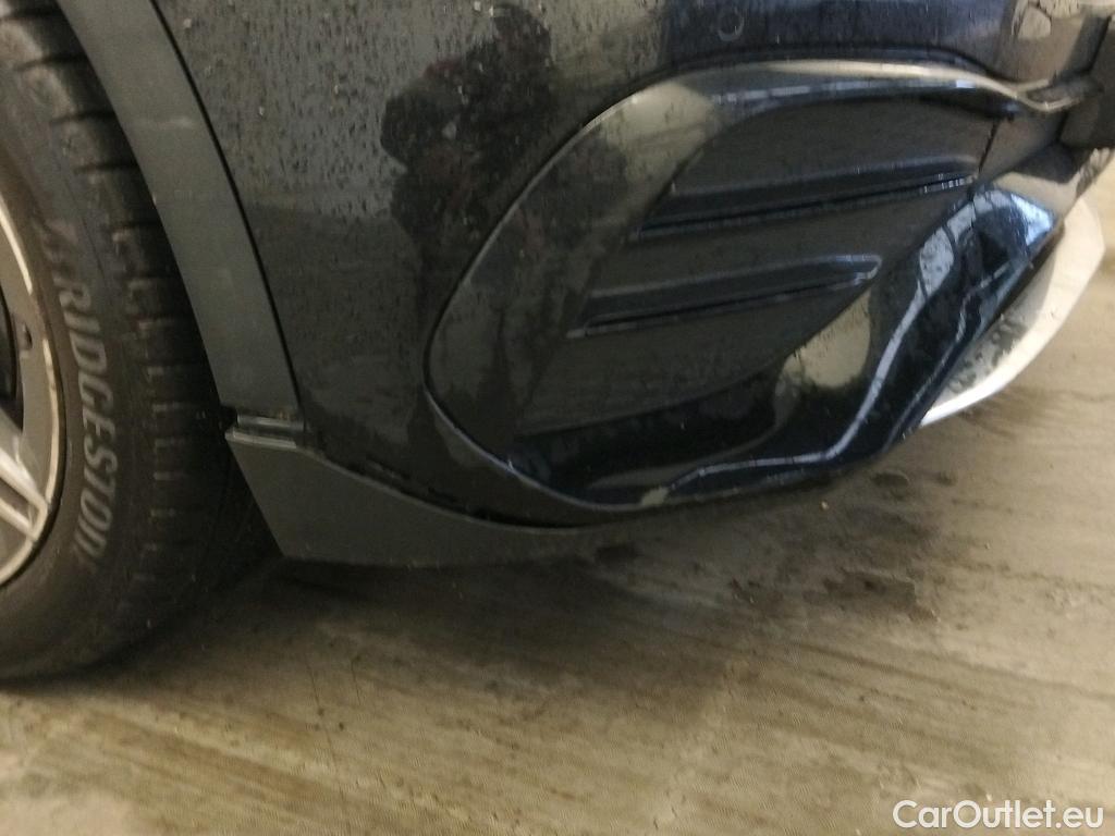  Mercedes  GLA MERCEDES-BENZ  / 2020 / 5P / todoterreno  200 D #22