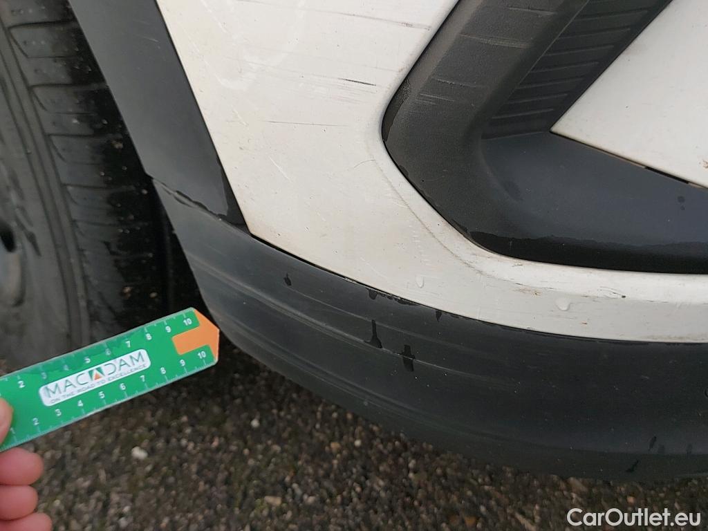  Opel   Grandland X OPEL Grandland / 2021 / 5P / todoterreno 1.5 CDTi Business Edition Auto #10