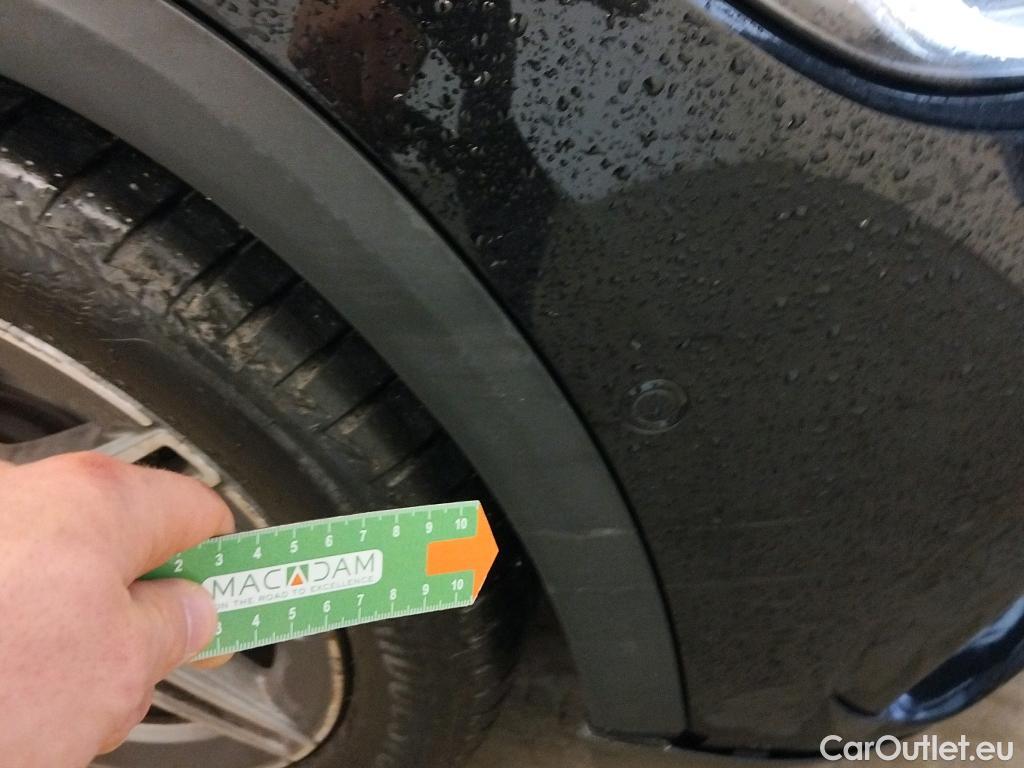  Mercedes  GLA MERCEDES-BENZ  / 2020 / 5P / todoterreno  200 D #25