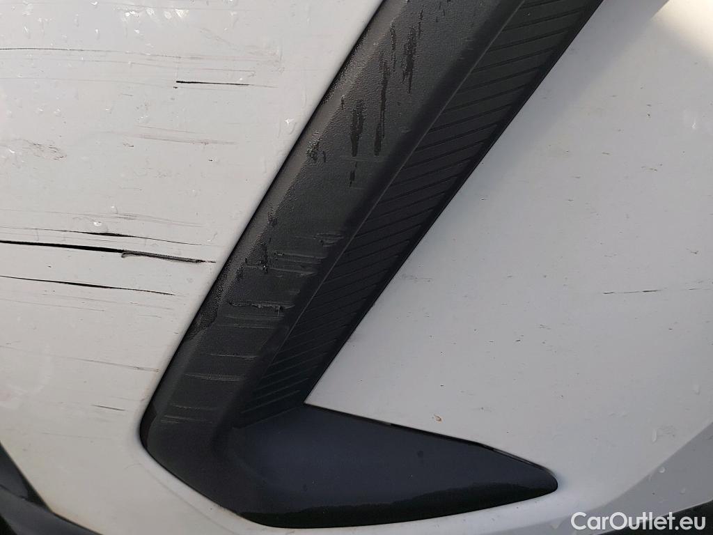  Opel   Grandland X OPEL Grandland / 2021 / 5P / todoterreno 1.5 CDTi Business Edition Auto #23