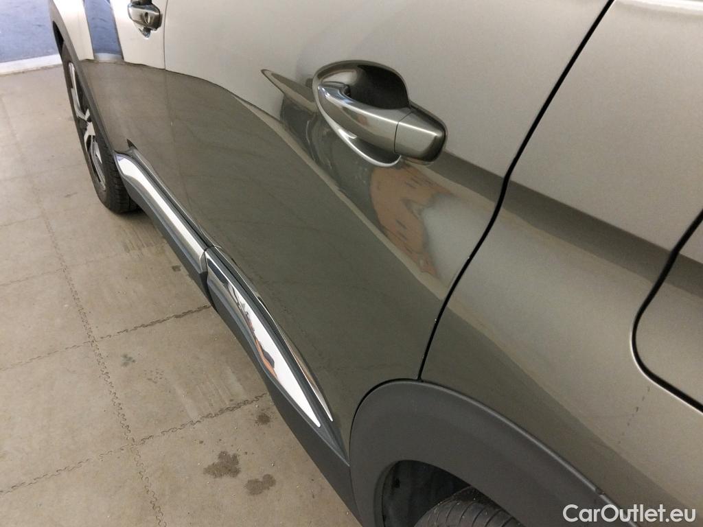  Peugeot  3008 PEUGEOT  Hybrid / 2016 / 5P / todoterreno 225 e-EAT8 Allure #31