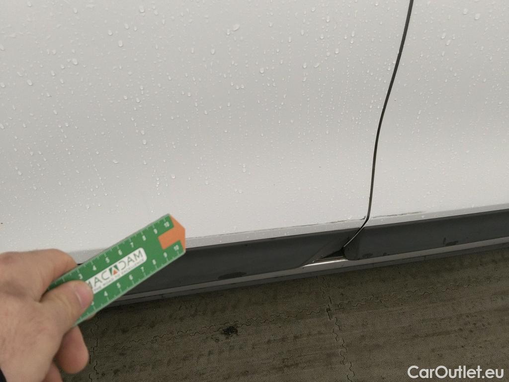  KIA  XCeed KIA  / 2019 / 5P / todoterreno 1.0 T-GDi Drive 88kW (120CV) #10