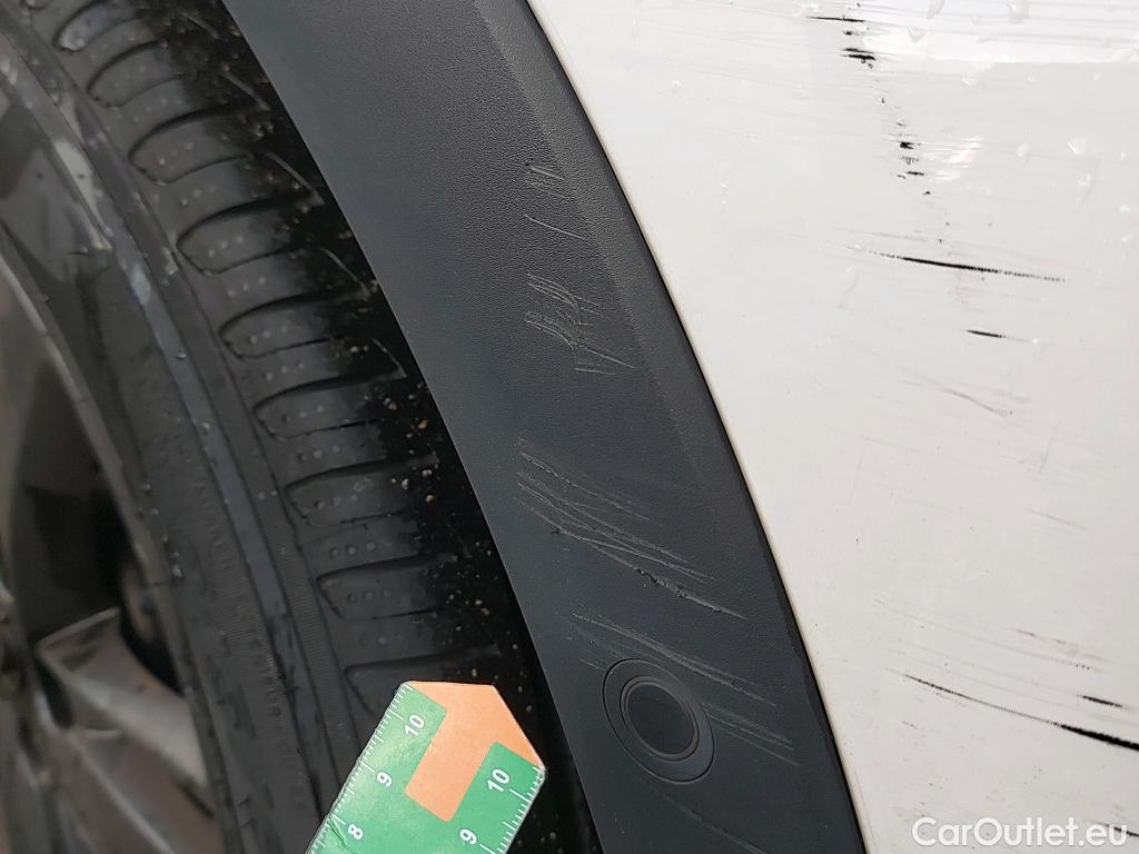  Opel   Grandland X OPEL Grandland / 2021 / 5P / todoterreno 1.5 CDTi Business Edition Auto #26