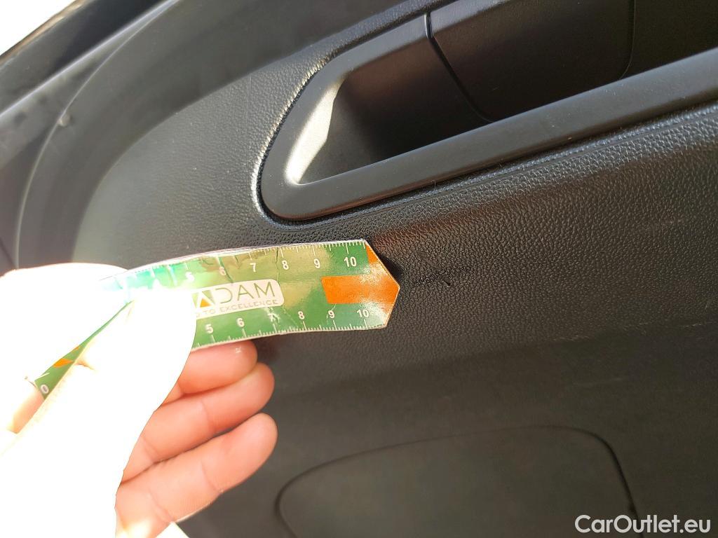  Opel   Grandland X OPEL Grandland / 2021 / 5P / todoterreno 1.5 CDTi Business Edition Auto #17