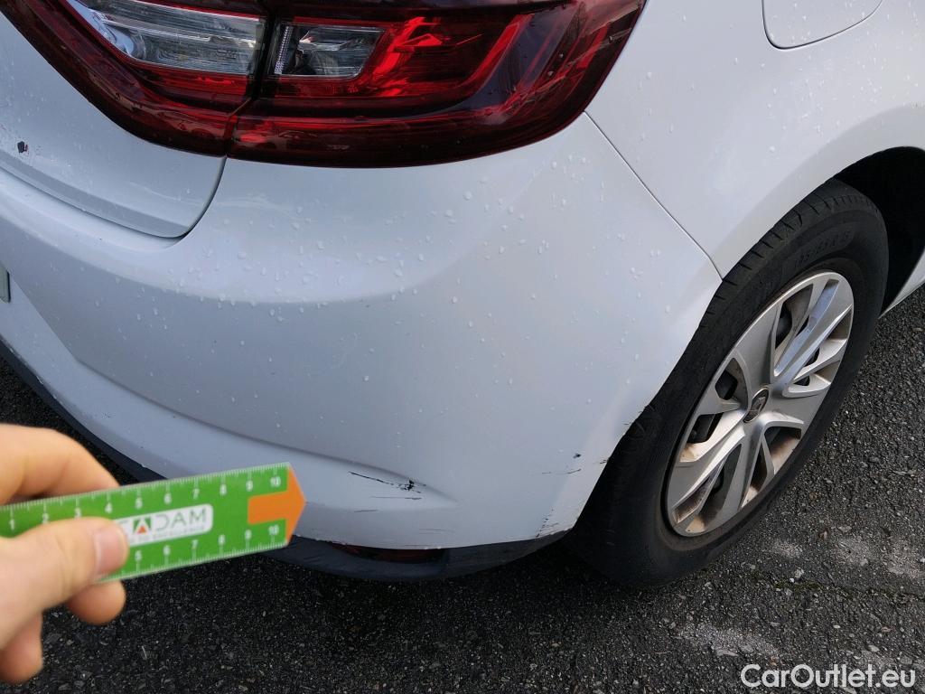  Renault  Megane RENAULT Mégane / 2015 / 5P / berlina con portón Life Blue dCi 70kW (95CV) #26