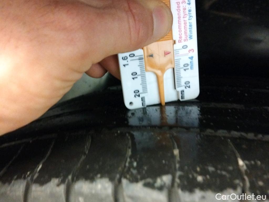  Peugeot  3008 PEUGEOT  / 2020 / 5P / todoterreno 1.5 BlueHDi 96kW (130CV) S&S Active Pack #12