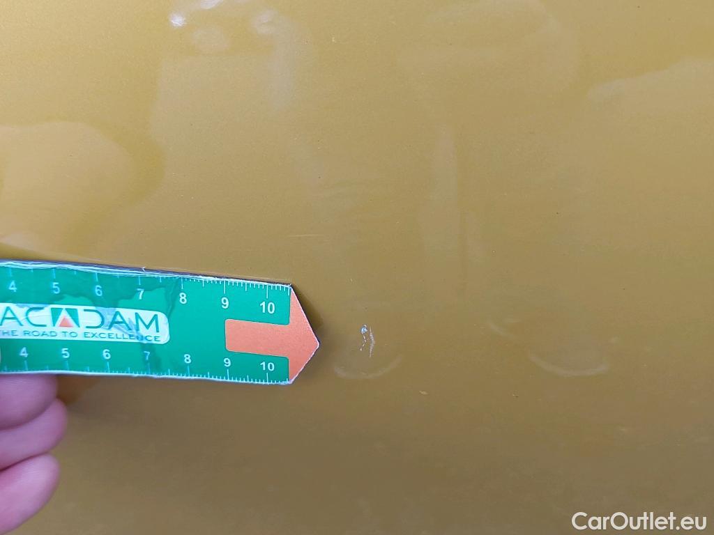  KIA  XCeed KIA  / 2019 / 5P / todoterreno 1.6 GDi PHEV 104kW (141CV) eTech #17