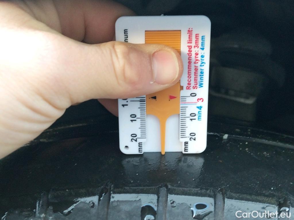  Mercedes  GLC MERCEDES-BENZ  / 2022 / 5P / todoterreno  220 d 4MATIC  #5