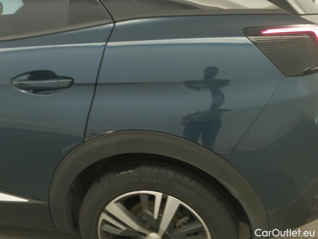  Peugeot  3008  Allure Pack 1.5 HDi 130CV AT8 E6d #21