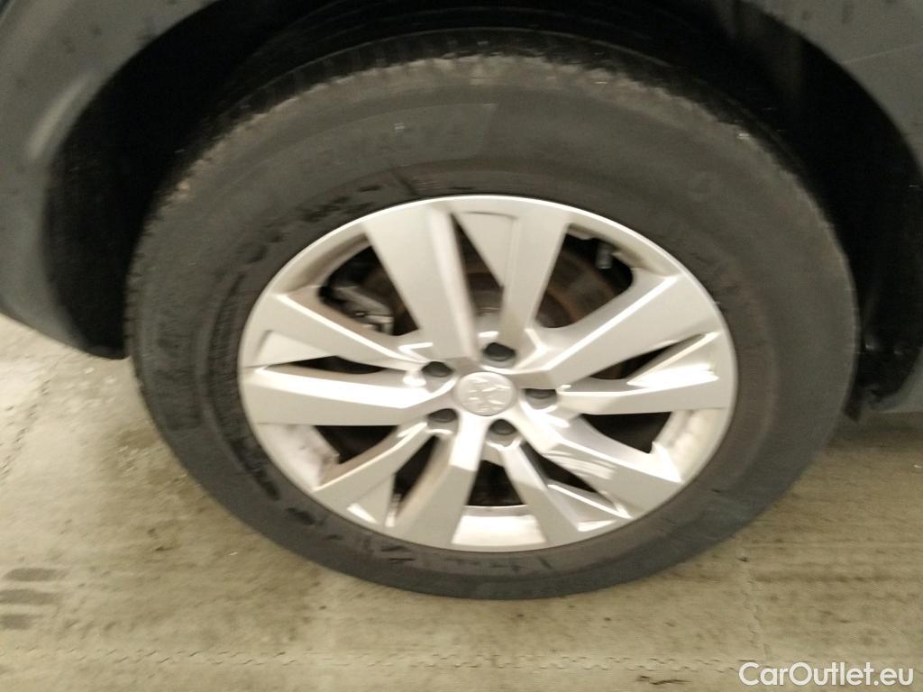  Peugeot  3008 PEUGEOT  / 2020 / 5P / todoterreno 1.5 BlueHDi 96kW (130CV) S&S Active Pack #15