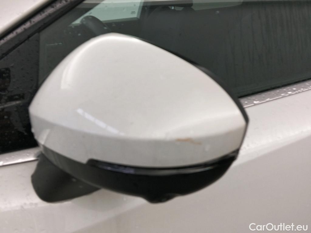  Nissan  Qashqai NISSAN  / 2021 / 5P / todoterreno DIG-T 103kW N-Connecta #7