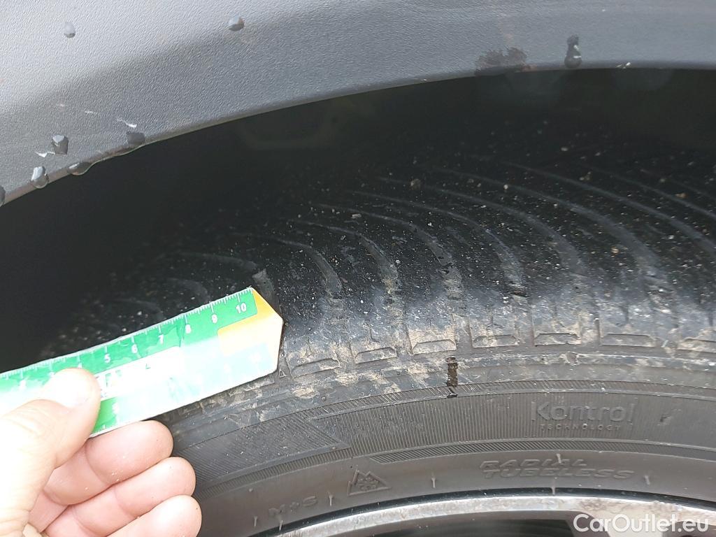  KIA  XCeed KIA  / 2019 / 5P / todoterreno 1.6 GDi PHEV 104kW (141CV) eTech #3