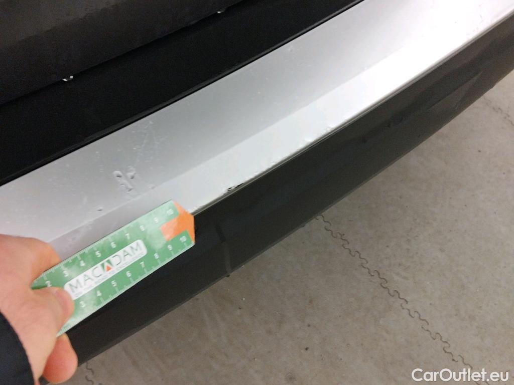  Peugeot  2008 PEUGEOT  / 2019 / 5P / todoterreno Active Pack BlueHDI 81kW (110CV) #10