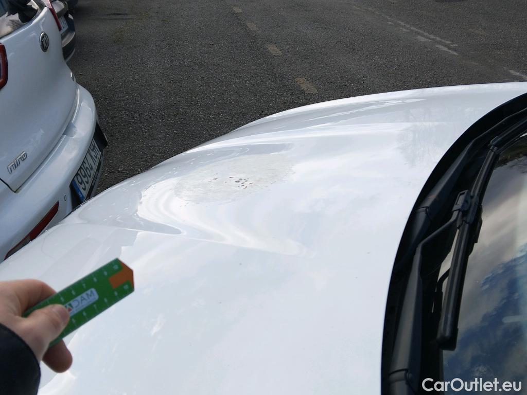  Renault  Megane RENAULT Mégane / 2015 / 5P / berlina con portón Life Blue dCi 70kW (95CV) #15