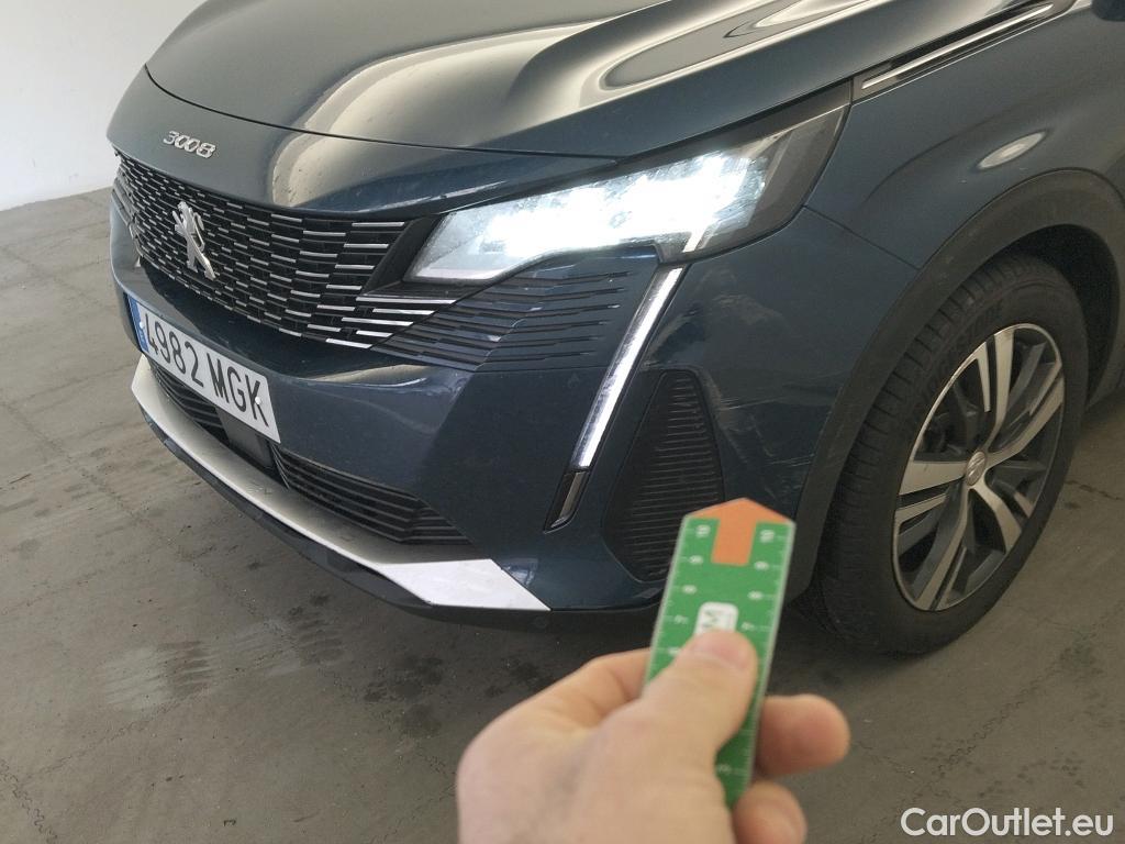  Peugeot  3008  Allure Pack 1.5 HDi 130CV AT8 E6d #30