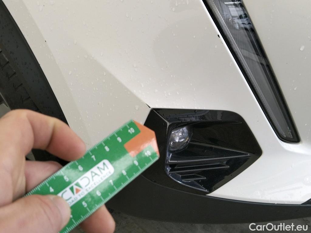  Peugeot  2008 PEUGEOT  / 2019 / 5P / todoterreno Active Puretech 100 S&S BVM6 #13