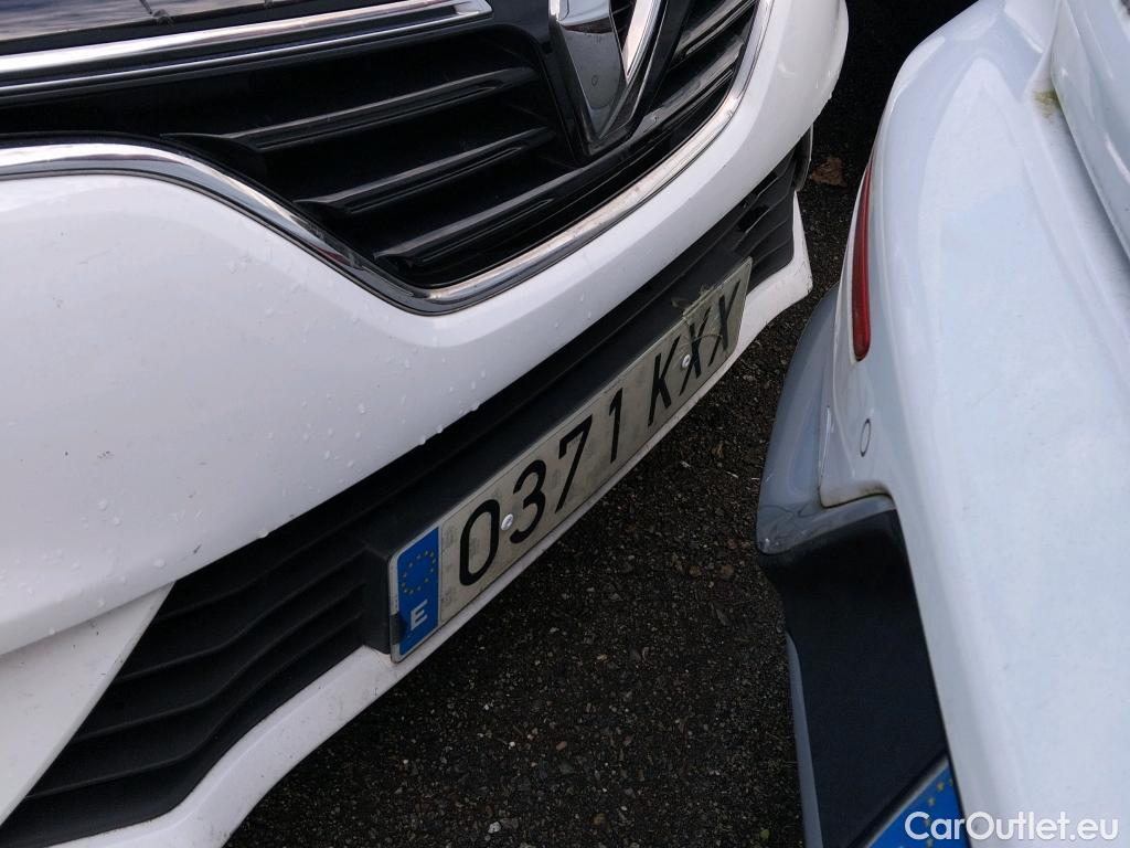  Renault  Megane RENAULT Mégane / 2015 / 5P / berlina con portón Life Blue dCi 70kW (95CV) #33