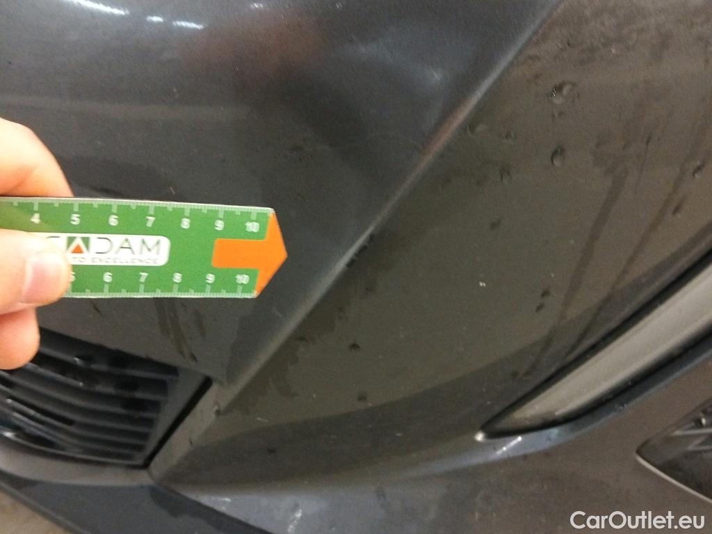  Peugeot  2008 PEUGEOT  / 2019 / 5P / todoterreno Active Pack BlueHDI 81kW (110CV) #6