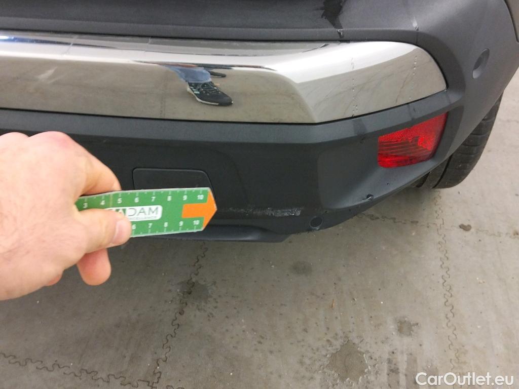  Peugeot  3008 PEUGEOT  Hybrid / 2016 / 5P / todoterreno 225 e-EAT8 Allure #18