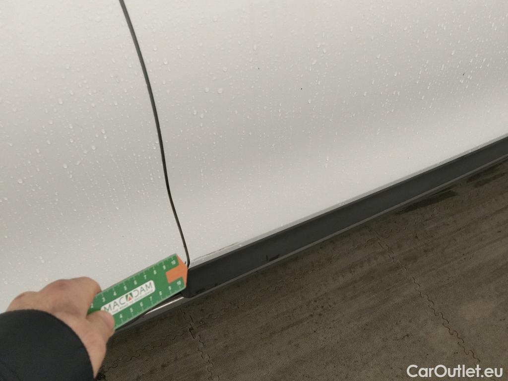  KIA  XCeed KIA  / 2019 / 5P / todoterreno 1.0 T-GDi Drive 88kW (120CV) #8