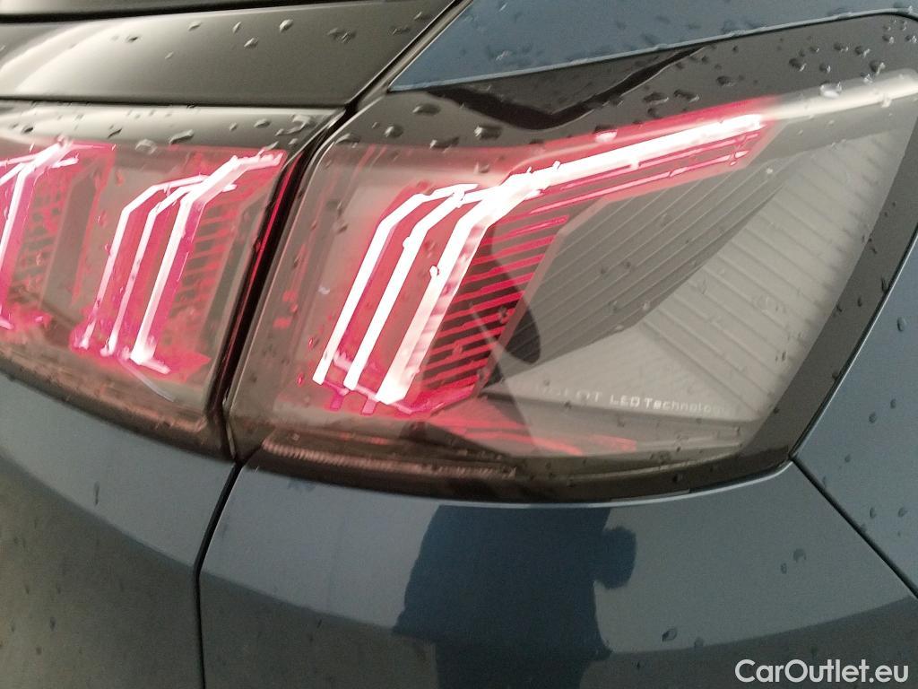  Peugeot  3008 PEUGEOT  / 2020 / 5P / todoterreno 1.5 BlueHDi 96kW (130CV) S&S Active Pack #3