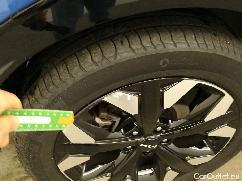  KIA  Sportage KIA  / 2022 / 5P / todoterreno 1.6 T-GDi PHEV 198kW (265CV) Tech 4X4 #4