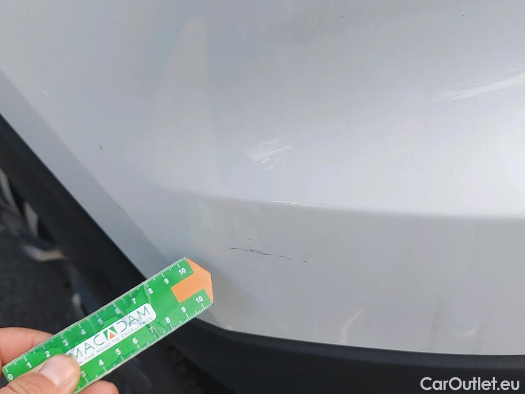  Volvo  XC 40 VOLVO XC40 / 2017 / 5P / todoterreno 1.5 T5 Twin Recharge R-Design Auto #25