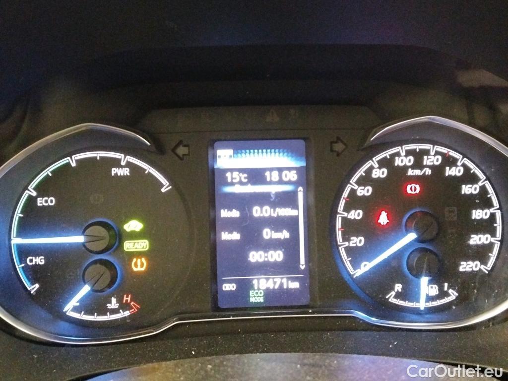  Toyota  Yaris TOYOTA  / 2017 / 5P / berlina con portón 1.5 100H Active #20