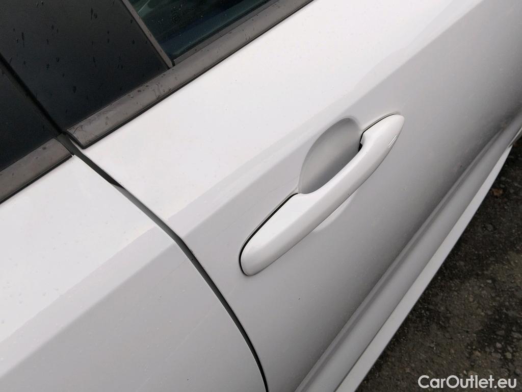  Toyota  Corolla TOYOTA  1.8 125H ACTIVE TECH E-CVT #9