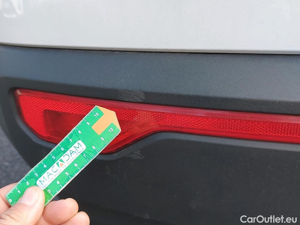  Volvo  XC 40 VOLVO XC40 / 2017 / 5P / todoterreno 1.5 T5 Twin Recharge R-Design Auto #19