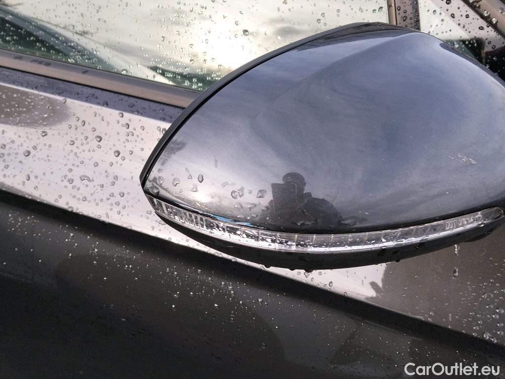  Volkswagen  Passat VOLKSWAGEN  / 2019 / 4P / sedán 2.0 TDI 90kW (122CV) DSG #15