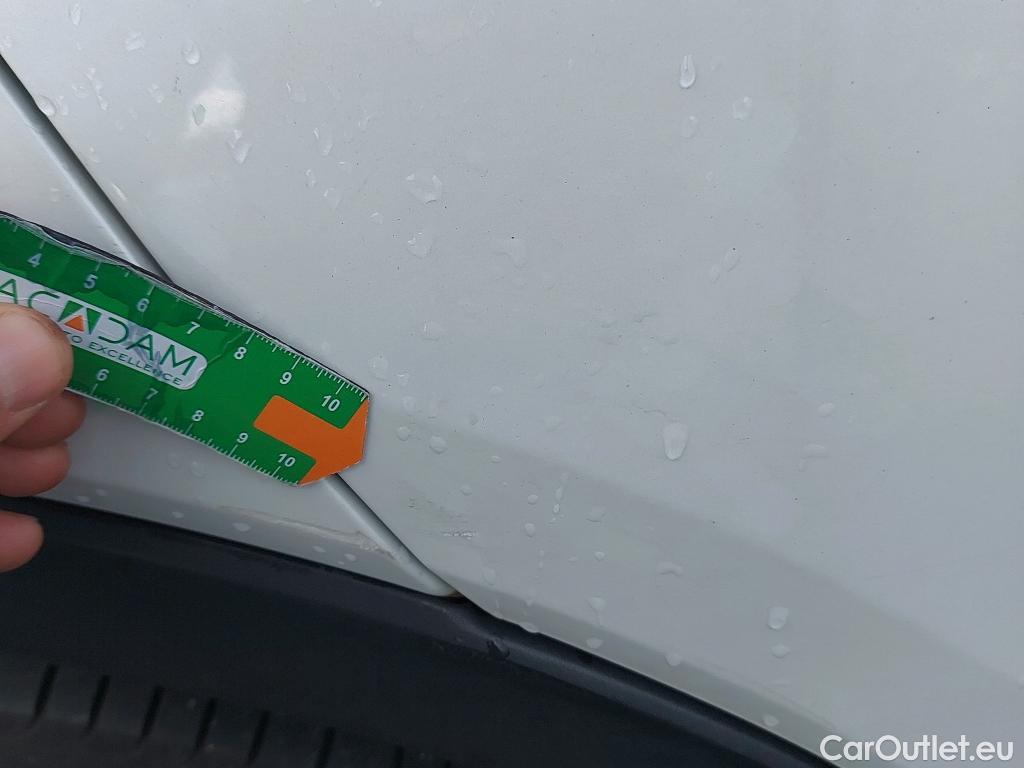  Volvo  XC 40 VOLVO XC40 / 2017 / 5P / todoterreno 1.5 T5 Twin Recharge R-Design Auto #15