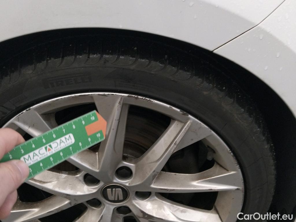  Seat  Leon SEAT León / 2016 / 5P / familiar ST 2.0 TDI 110kW St&Sp FR Ed Plus #12