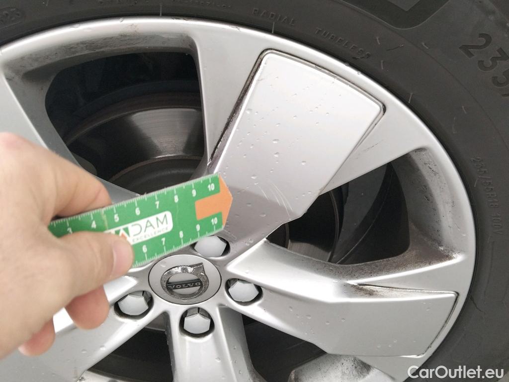  Volvo  XC 40 VOLVO XC40 / 2017 / 5P / todoterreno 1.5 T3 Momentum Pro Auto #12