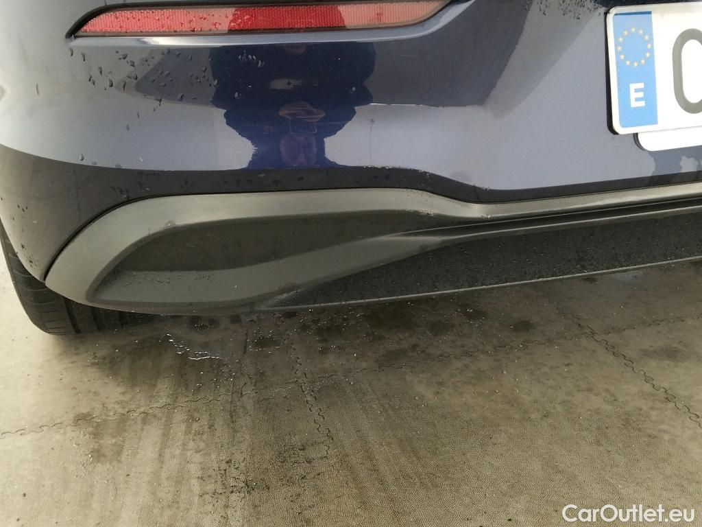  Volkswagen  Golf  VOLKSWAGEN / 2020 / 5P / berlina con portón 1.0 TSI 81kW (110CV) #24