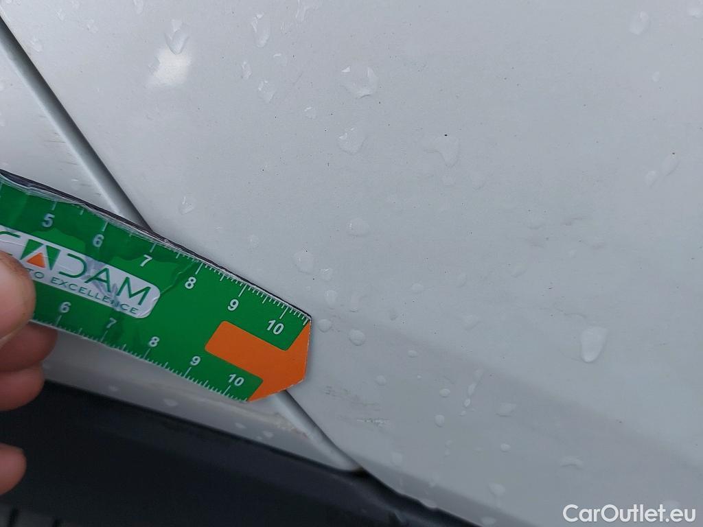  Volvo  XC 40 VOLVO XC40 / 2017 / 5P / todoterreno 1.5 T5 Twin Recharge R-Design Auto #16