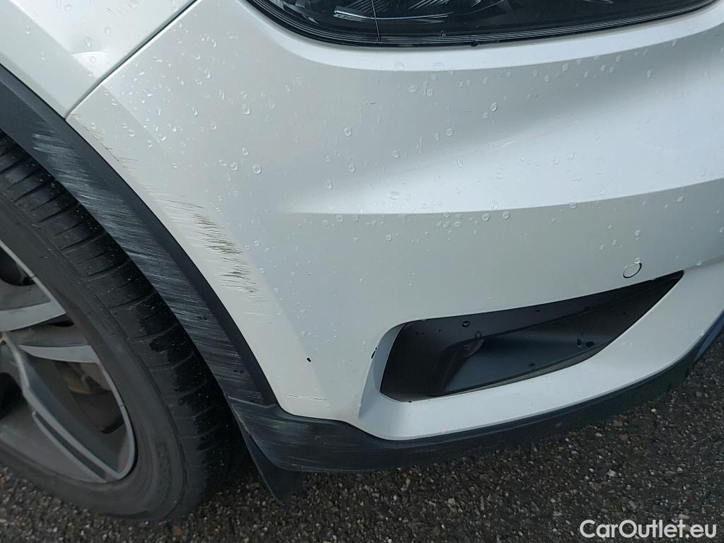  Volvo  XC 40 VOLVO XC40 / 2017 / 5P / todoterreno 1.5 T5 Twin Recharge R-Design Auto #21