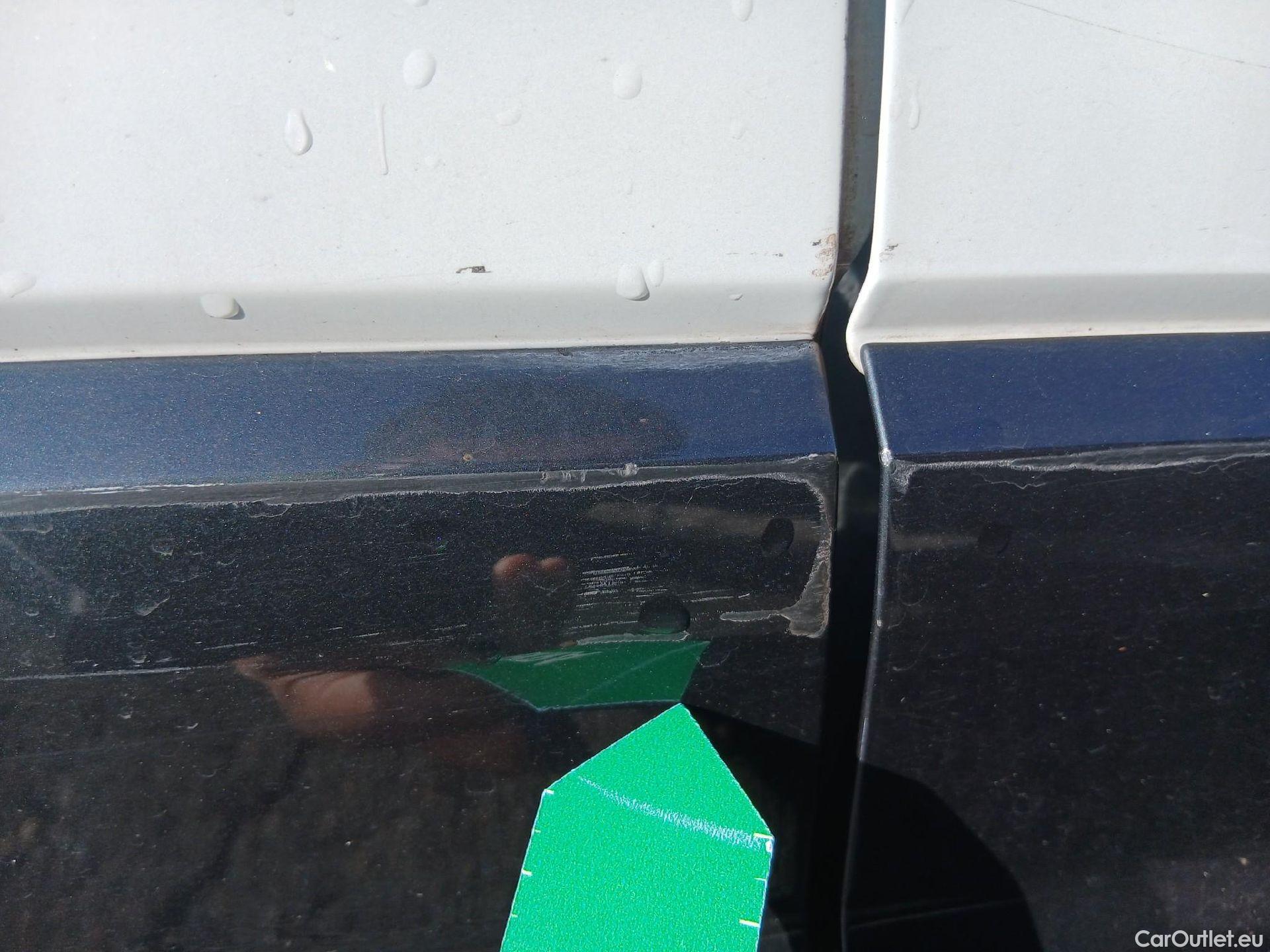  Audi  Q2 AUDI  / 2016 / 5P / todoterreno Design 30 TFSI 85kW (116CV) #23