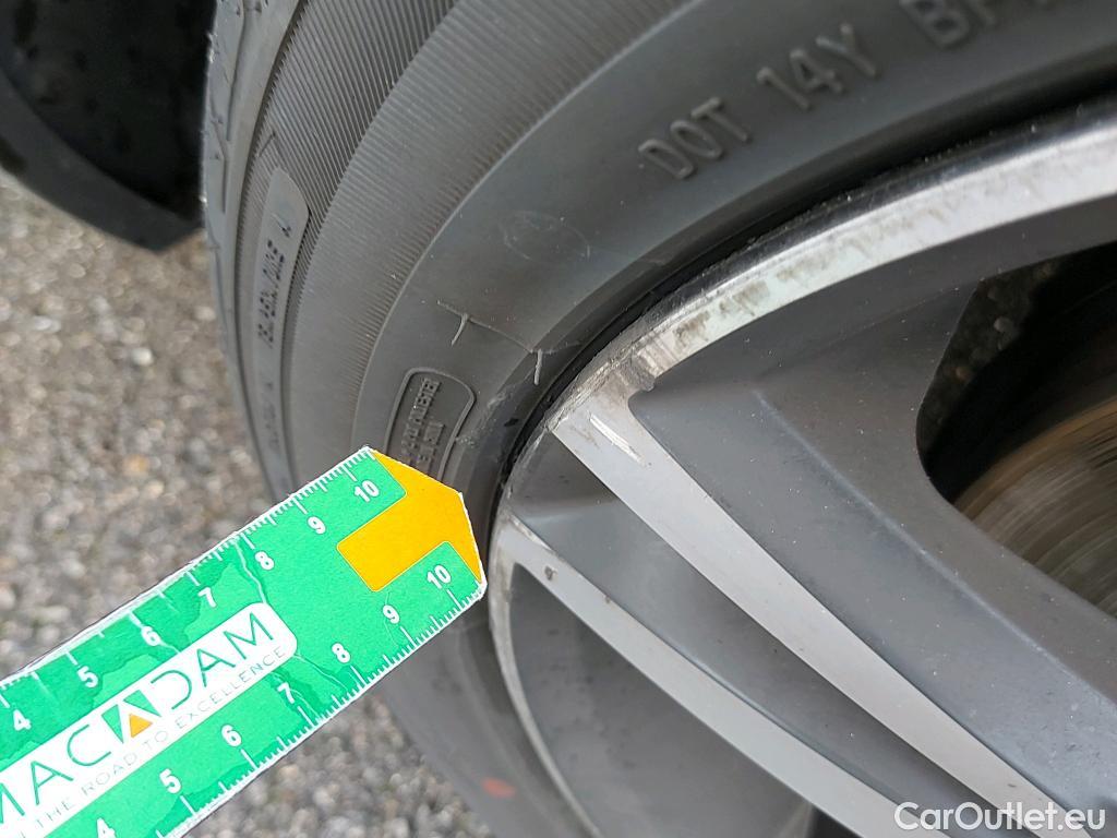  Volvo  XC 40 VOLVO XC40 / 2017 / 5P / todoterreno 1.5 T5 Twin Recharge R-Design Auto #10