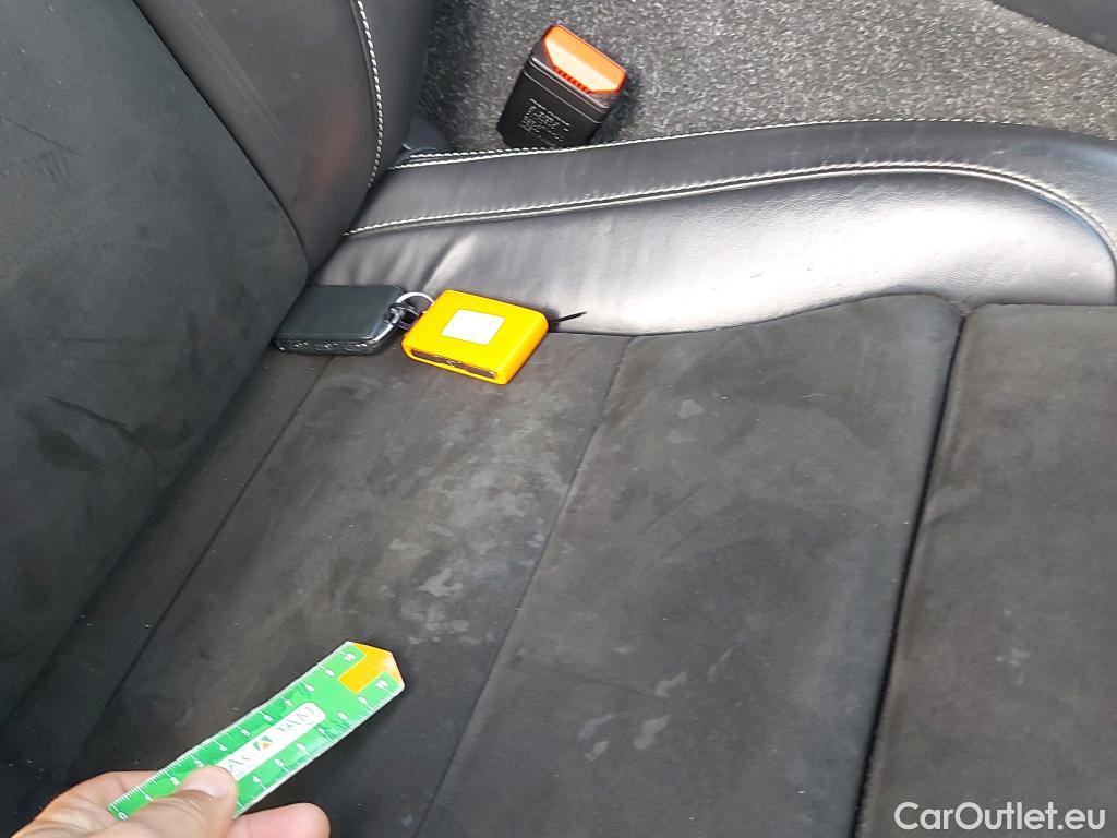  Volvo  XC 40 VOLVO XC40 / 2017 / 5P / todoterreno 1.5 T5 Twin Recharge R-Design Auto #23