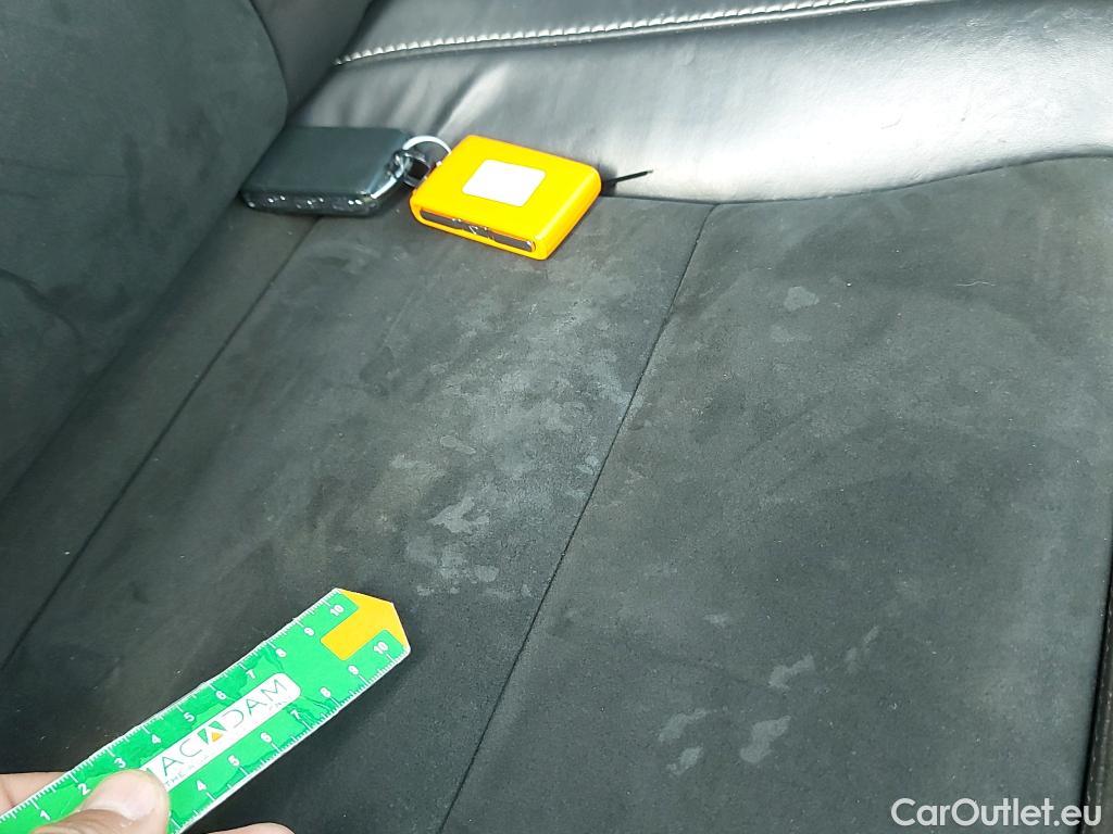  Volvo  XC 40 VOLVO XC40 / 2017 / 5P / todoterreno 1.5 T5 Twin Recharge R-Design Auto #24