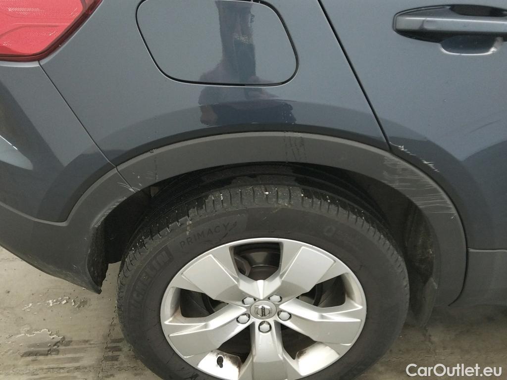  Volvo  XC 40 VOLVO XC40 / 2017 / 5P / todoterreno 1.5 T3 Momentum Pro Auto #9